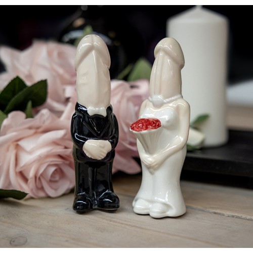 Salt and Pepper Shakers – roliga salt- och pepparkar i keramik