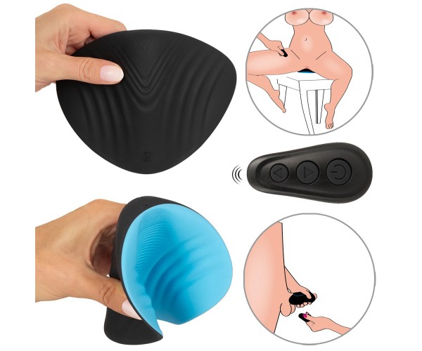 Couples Choice Lay-On Remote Control Couple Vibrator fjärrstyrd ridleksak med 2 motorer och anatomiskt formade stimulationsvågor för fitta och klitoris