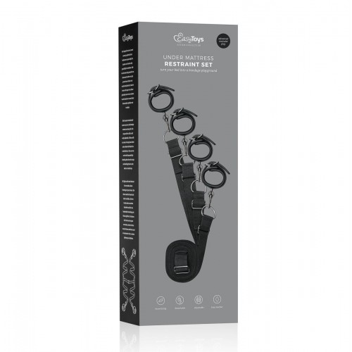 EasyToys Black Fetish Under The Mattress Restraint Set svart – sängbondage med justerbara remmar under madrassen och bojor för handleder och fotleder