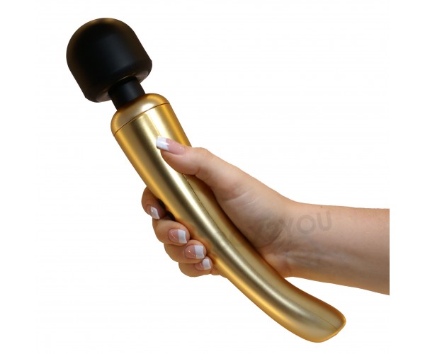 Köp Golden Megawand – uppladdningsbar massagestav i guld Golden Megawand uppladdningsbar massagestav i guld med kraftfulla vibrationer och flexibelt massagehuvud