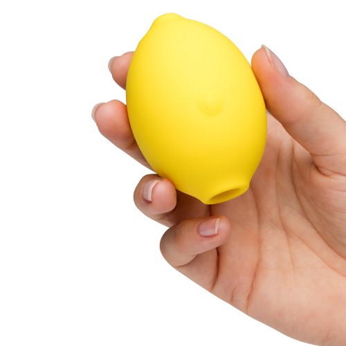 ROMP Lemon Crush gul lufttrycksvibrator med Pleasure Air-teknologi – citronformad klitorisstimulator med 14 intensiteter och vattentät design