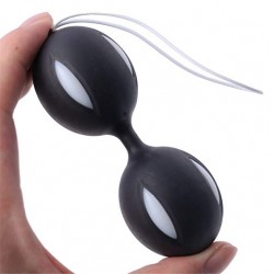 Geisha Lastic Balls - Knipkulor - Svart Geisha Lastic Balls - Knipkulor - Svart